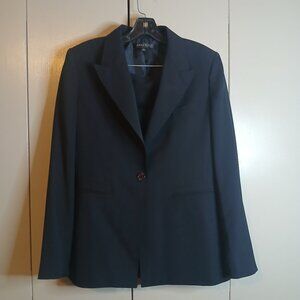 Ann Klein Black 3Piece Suit Sz.-10 (0795G4)